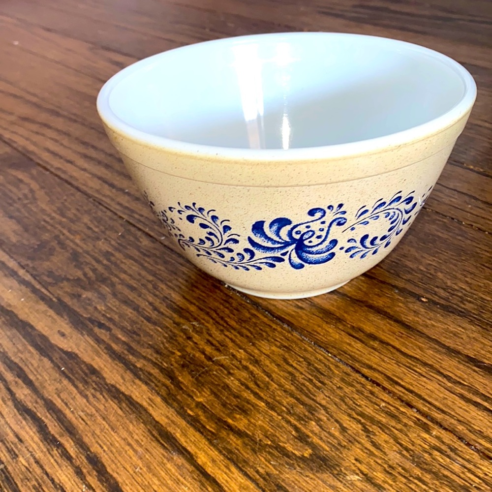 Vintage Pyrex Homestead Brown Mixing Bowl Blue Brown Speckled #401